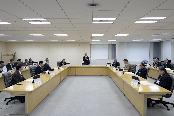 東京都聖火リレー実行委員会の様子の写真